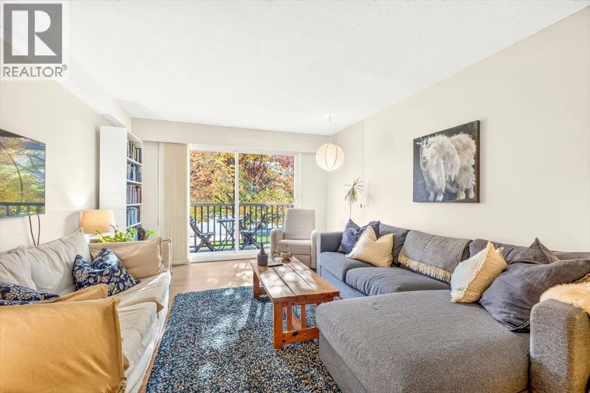 30 RIDGEMONT Avenue Unit# 204