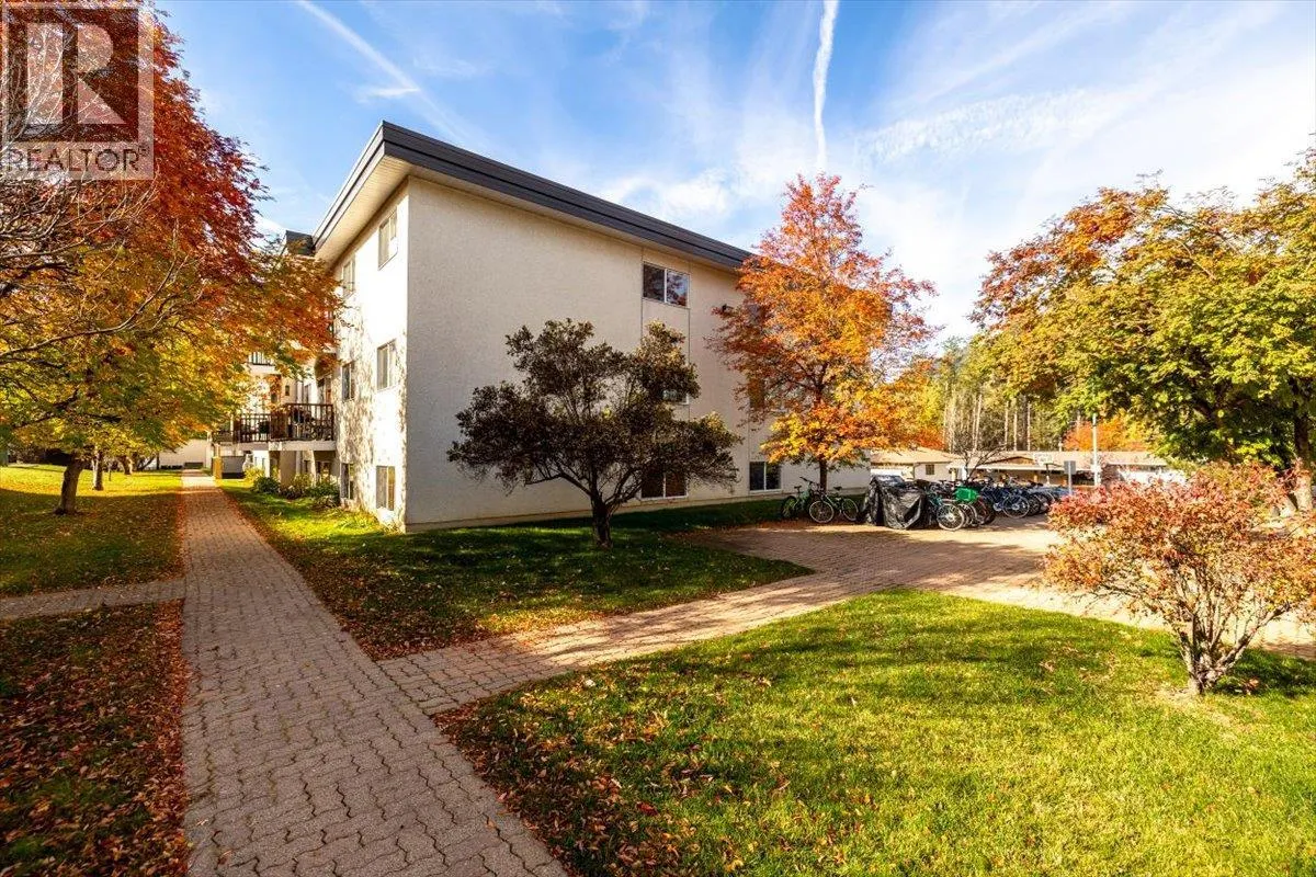 30 RIDGEMONT Avenue Unit# 204