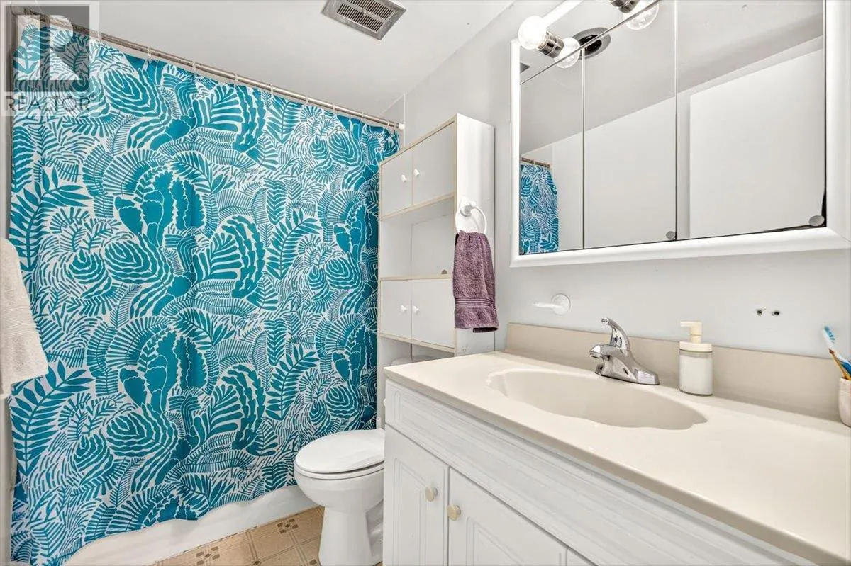 30 RIDGEMONT Avenue Unit# 204