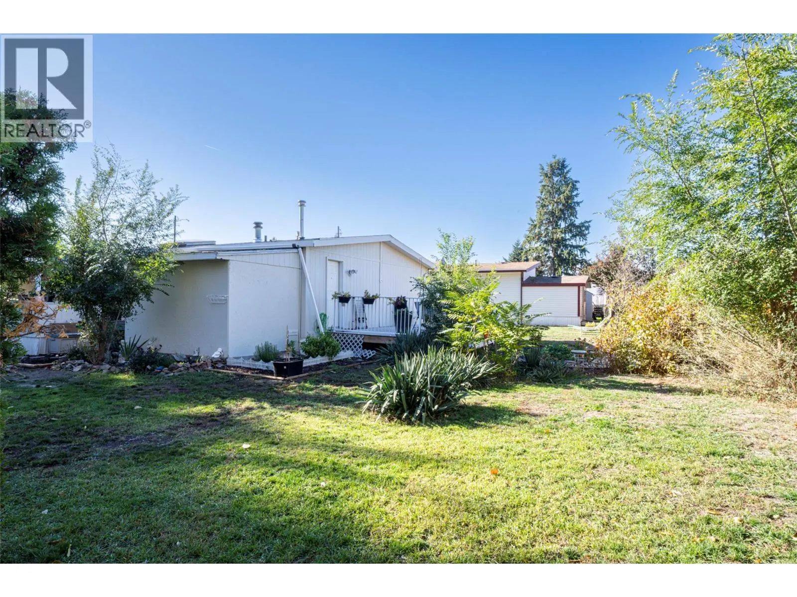 1881 Boucherie Road Unit# 45