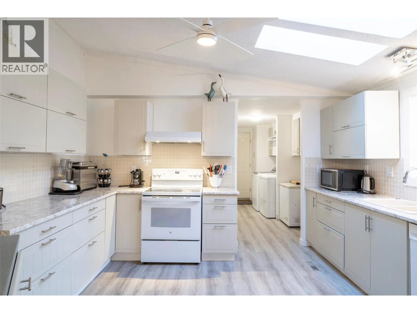 1881 Boucherie Road Unit# 45
