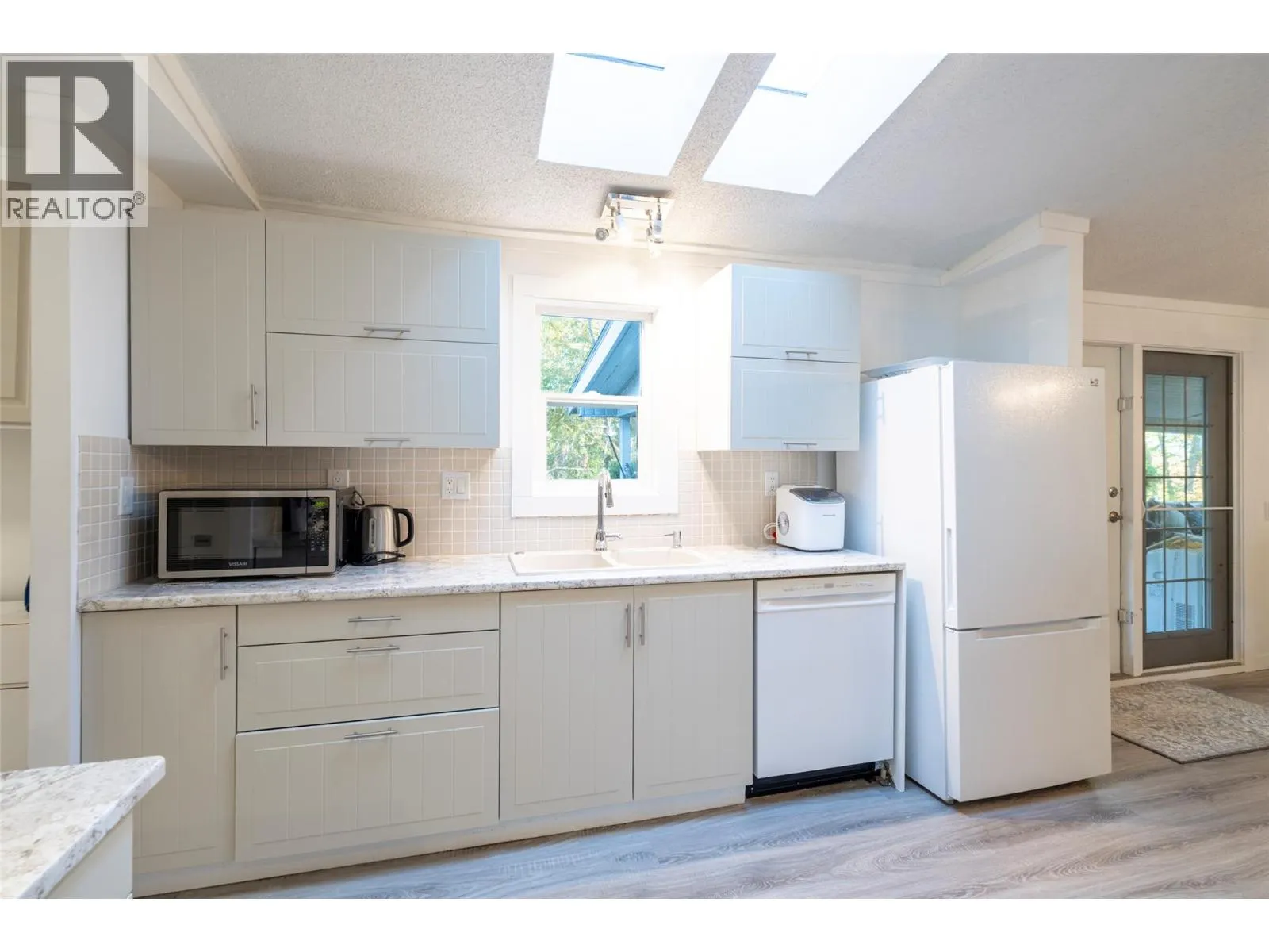 1881 Boucherie Road Unit# 45