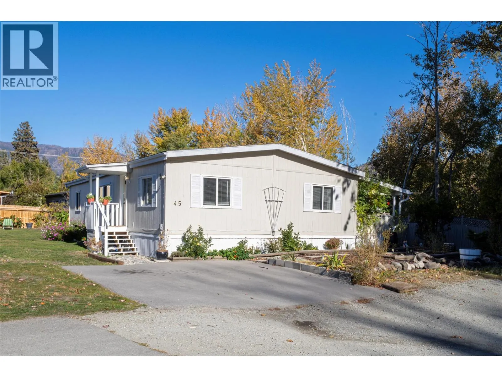 1881 Boucherie Road Unit# 45