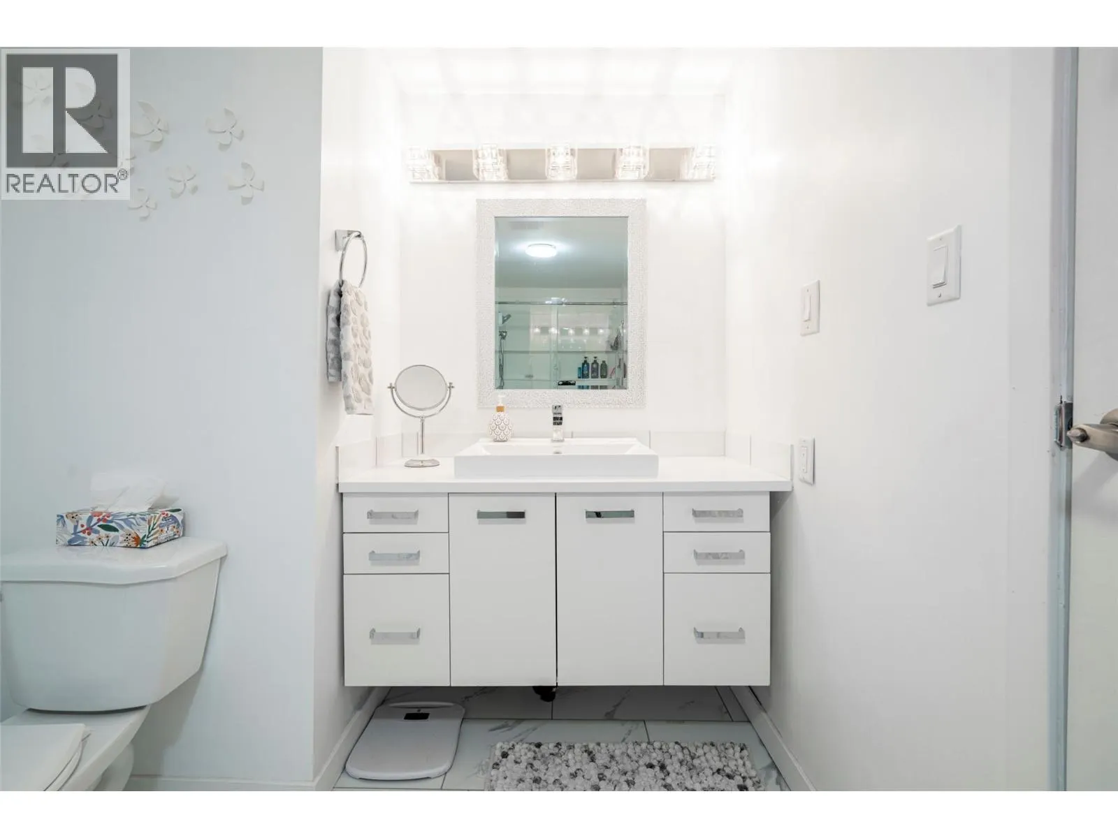 1881 Boucherie Road Unit# 45