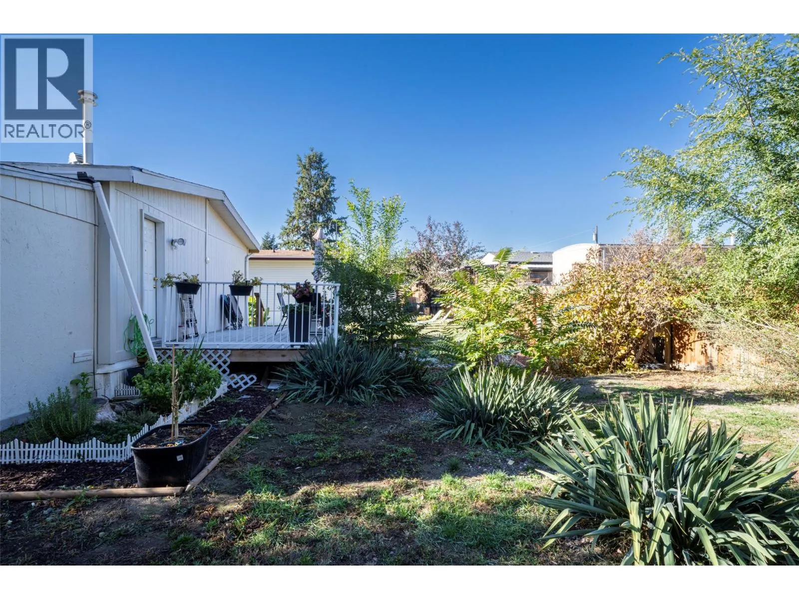 1881 Boucherie Road Unit# 45