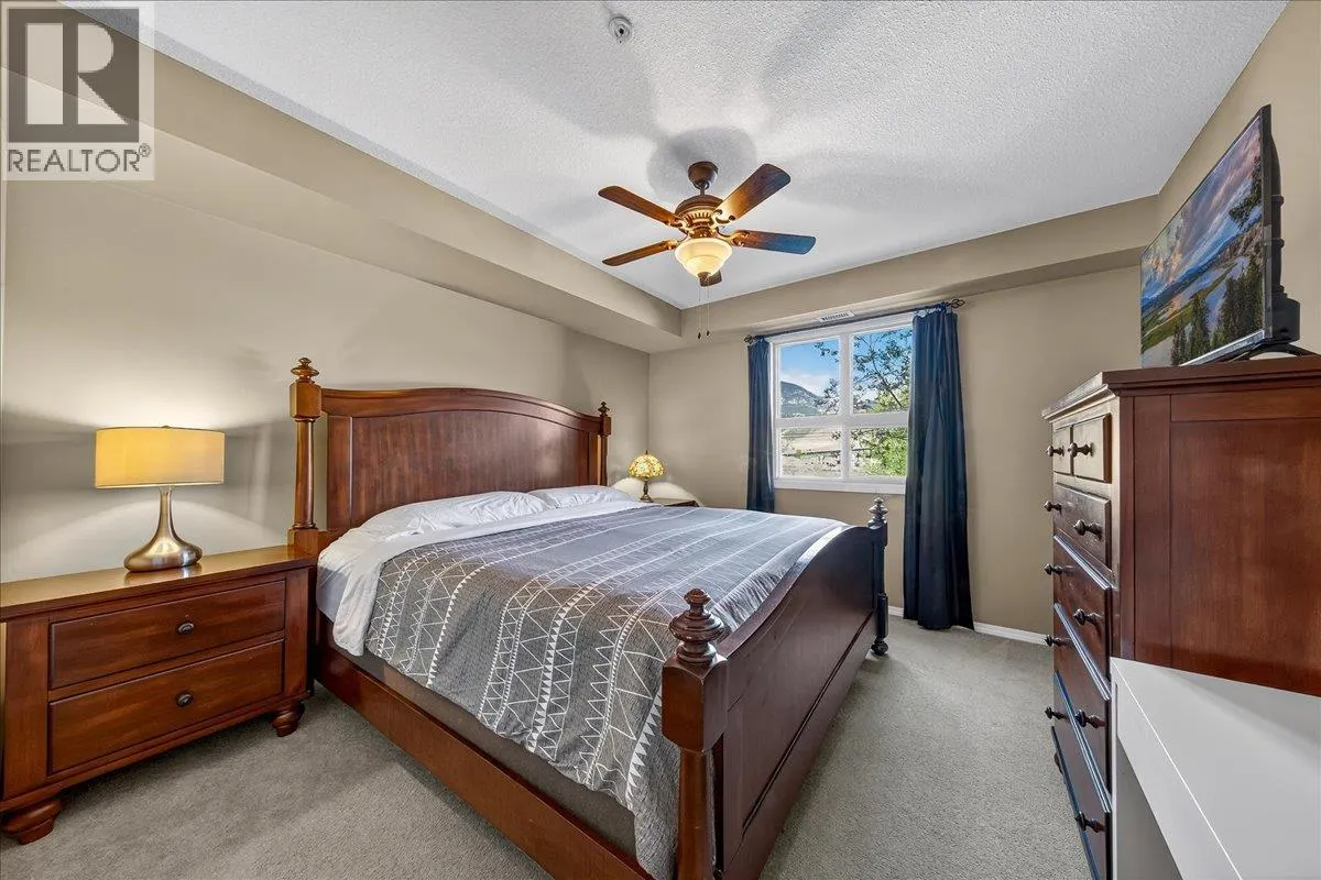 205 THIRD Avenue Unit# 2114