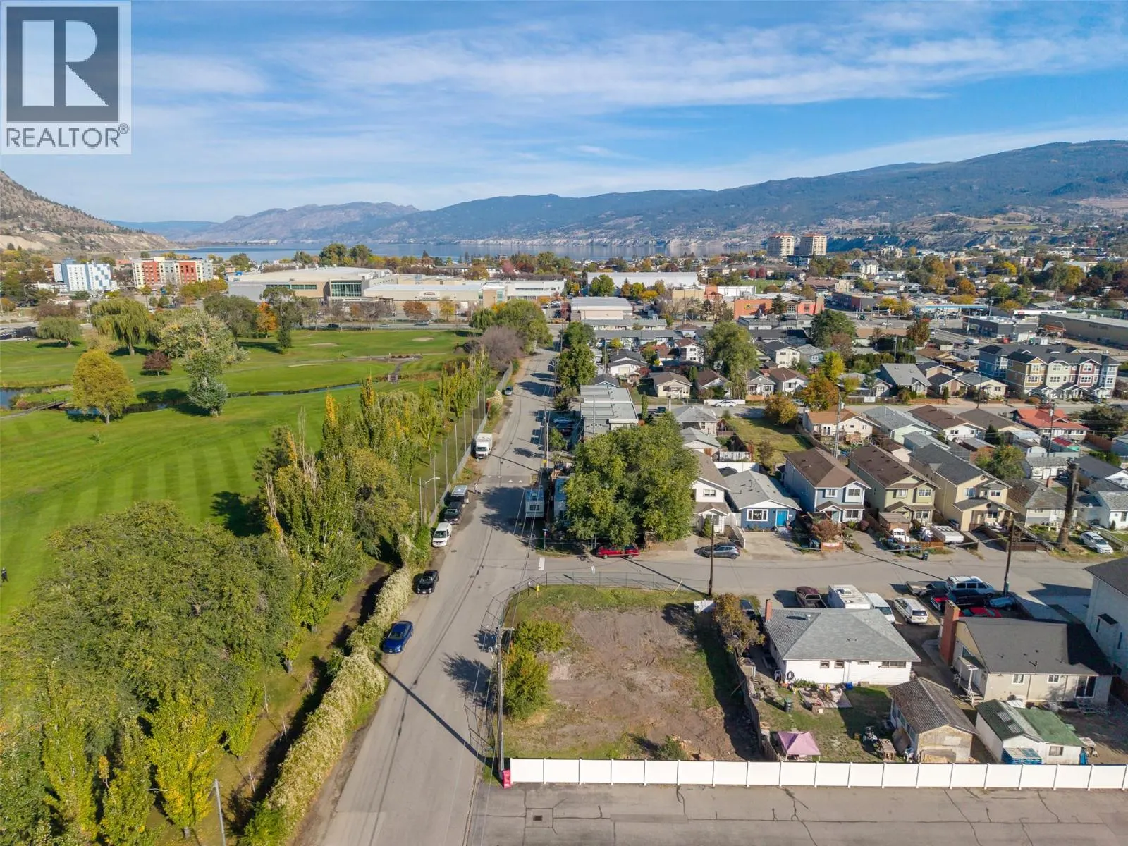 794 Kamloops Avenue