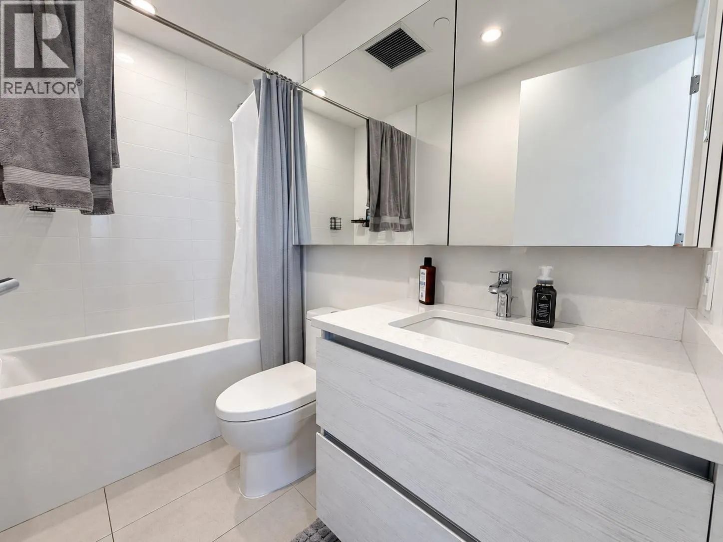 1626 Water Street Unit# 2109
