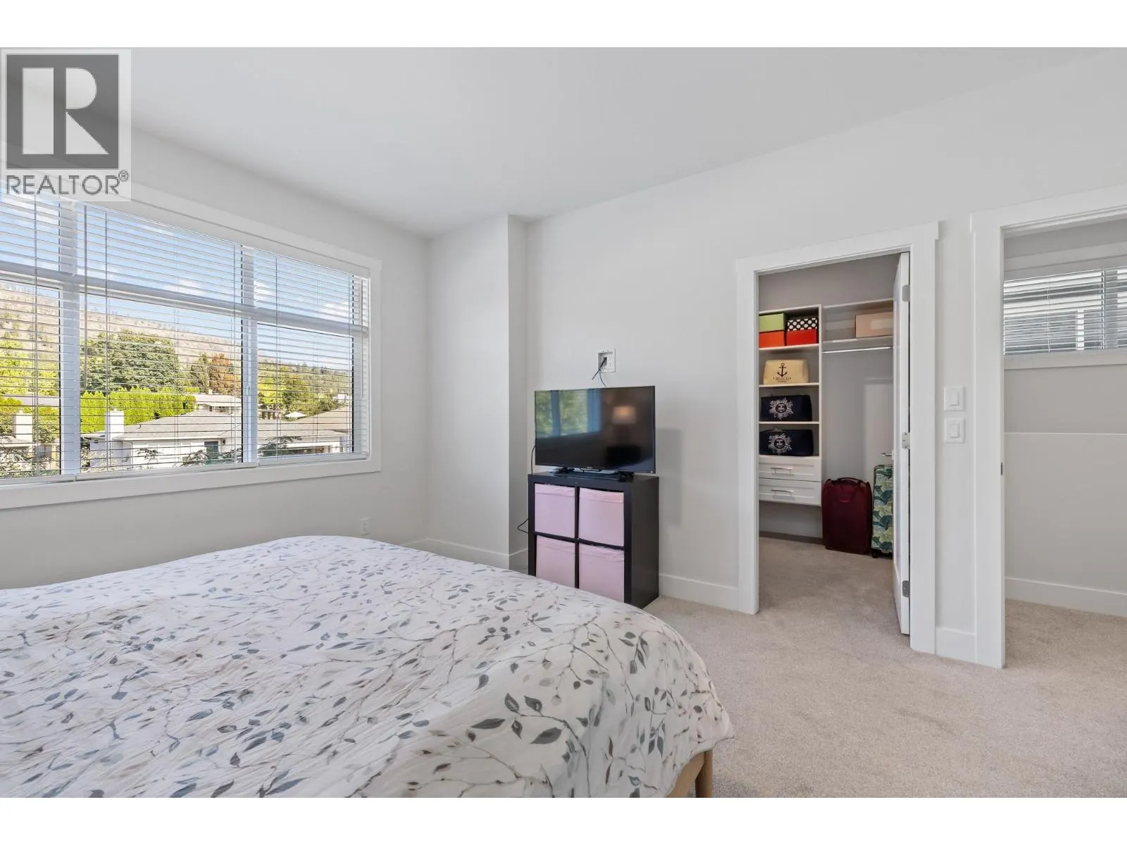 115 Wyndham Crescent Unit# 12