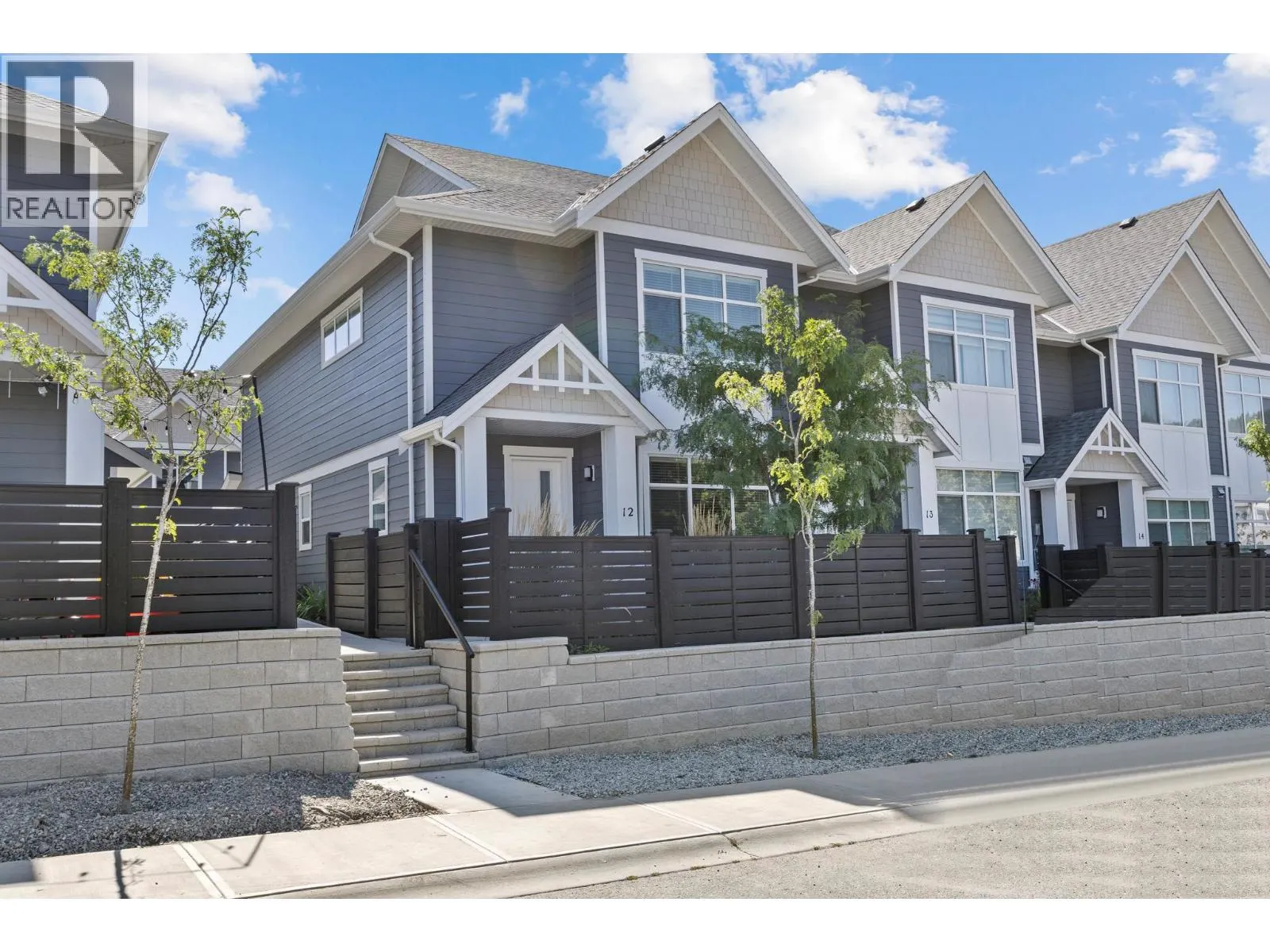 115 Wyndham Crescent Unit# 12