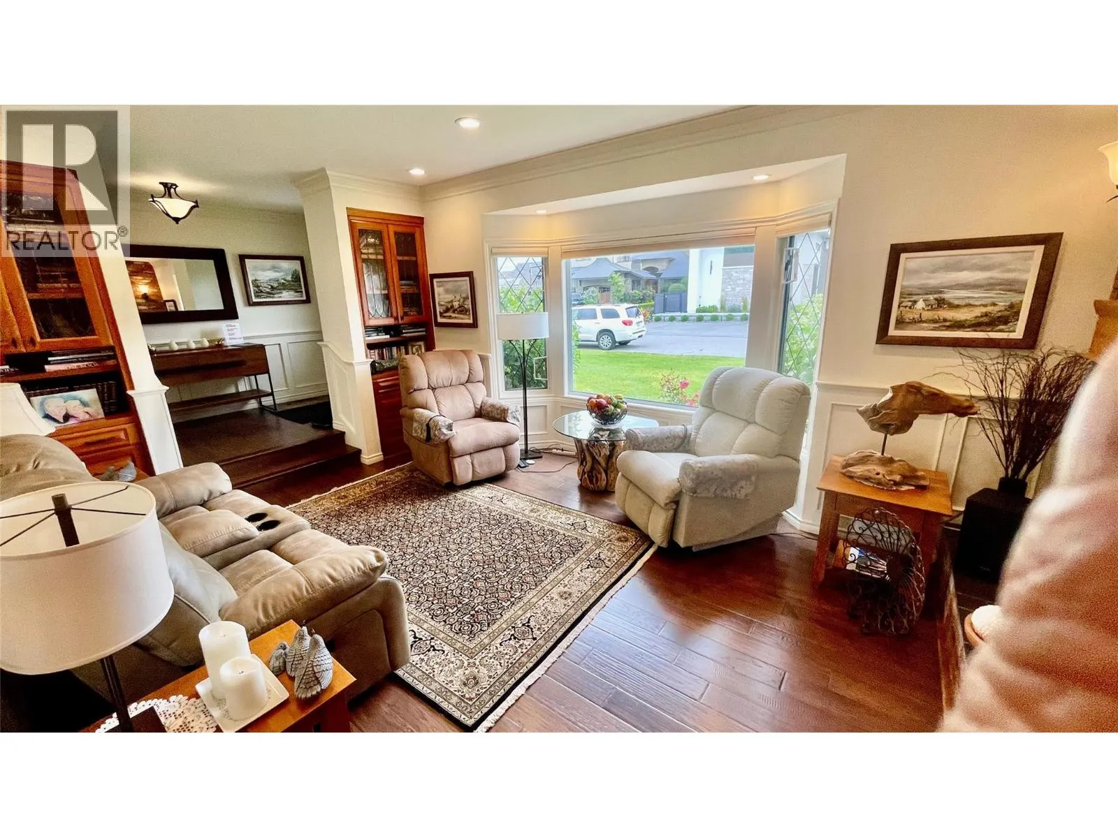 1350 Green Bay Road