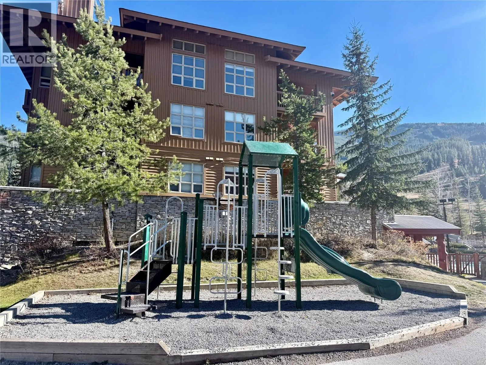 2070 Summit Drive Drive Unit# 306