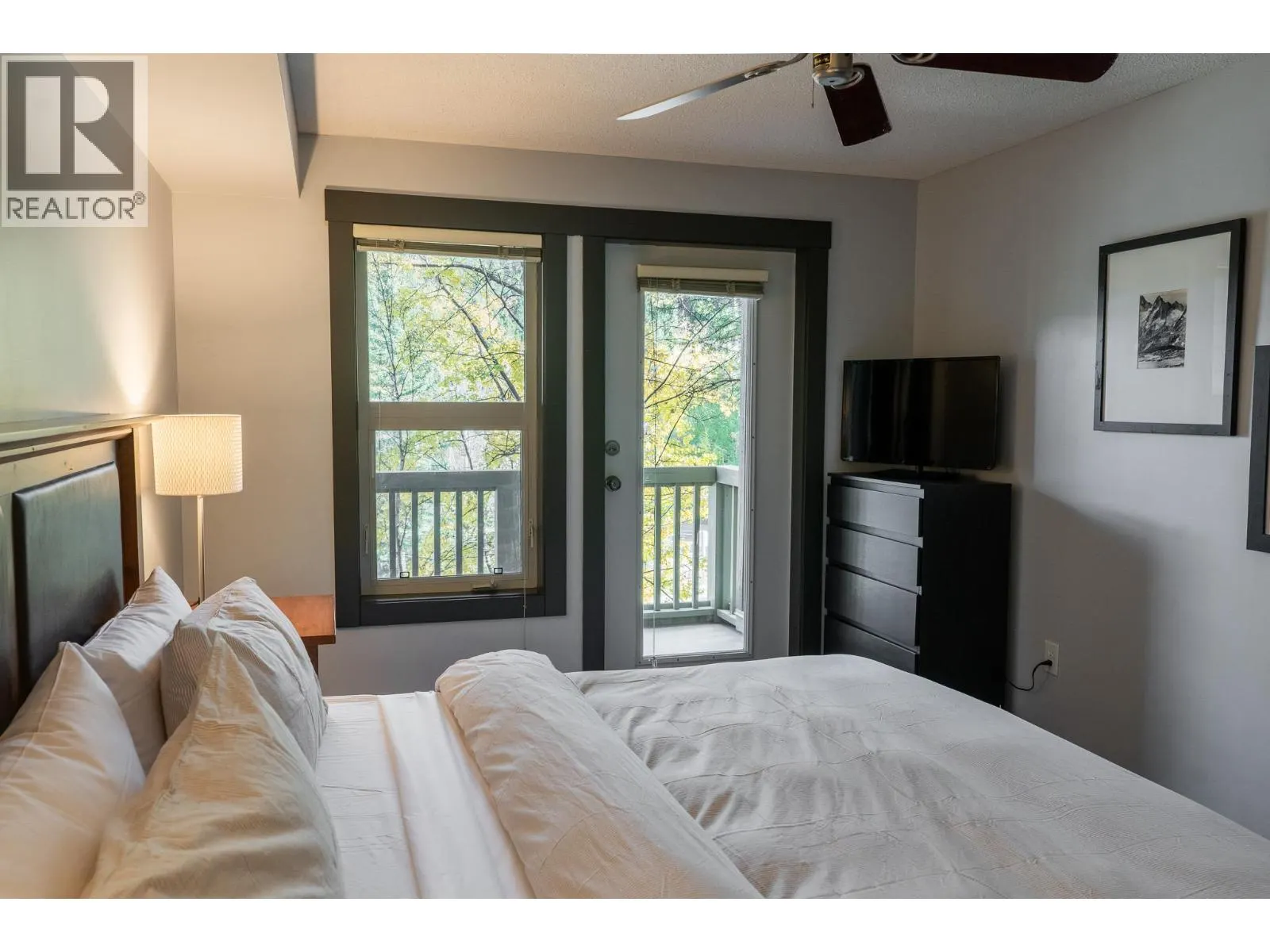 2070 Summit Drive Drive Unit# 306