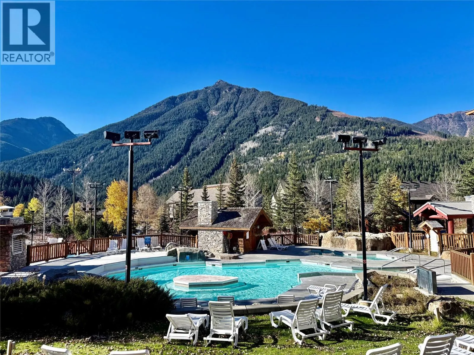 2070 Summit Drive Drive Unit# 306