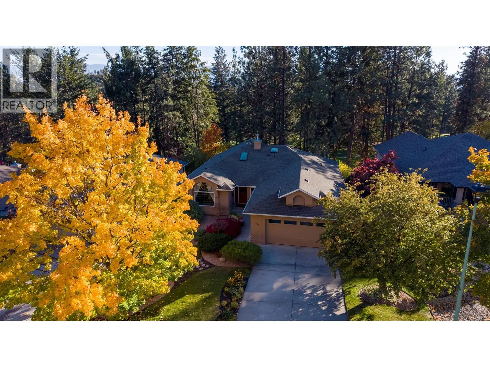 2215 Shannon Woods Place
