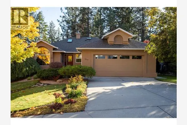2215 Shannon Woods Place