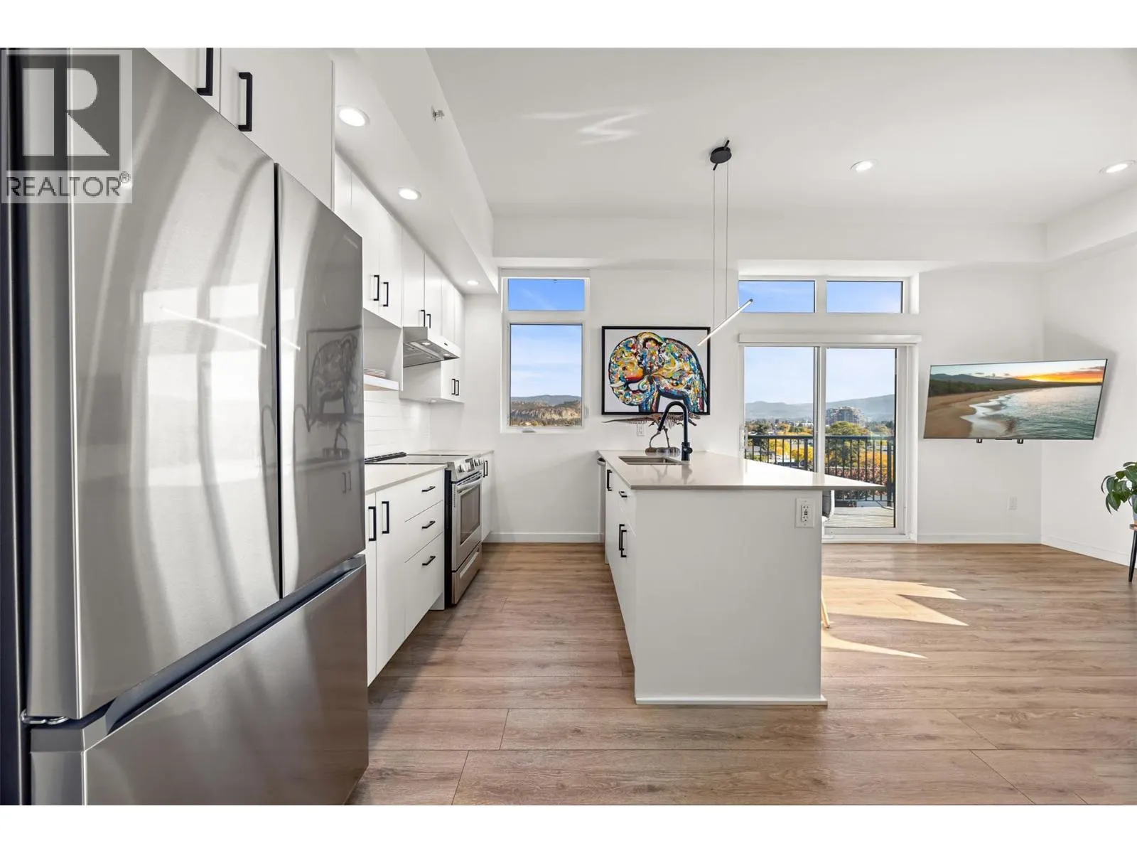 660 Cawston Avenue Unit# 604