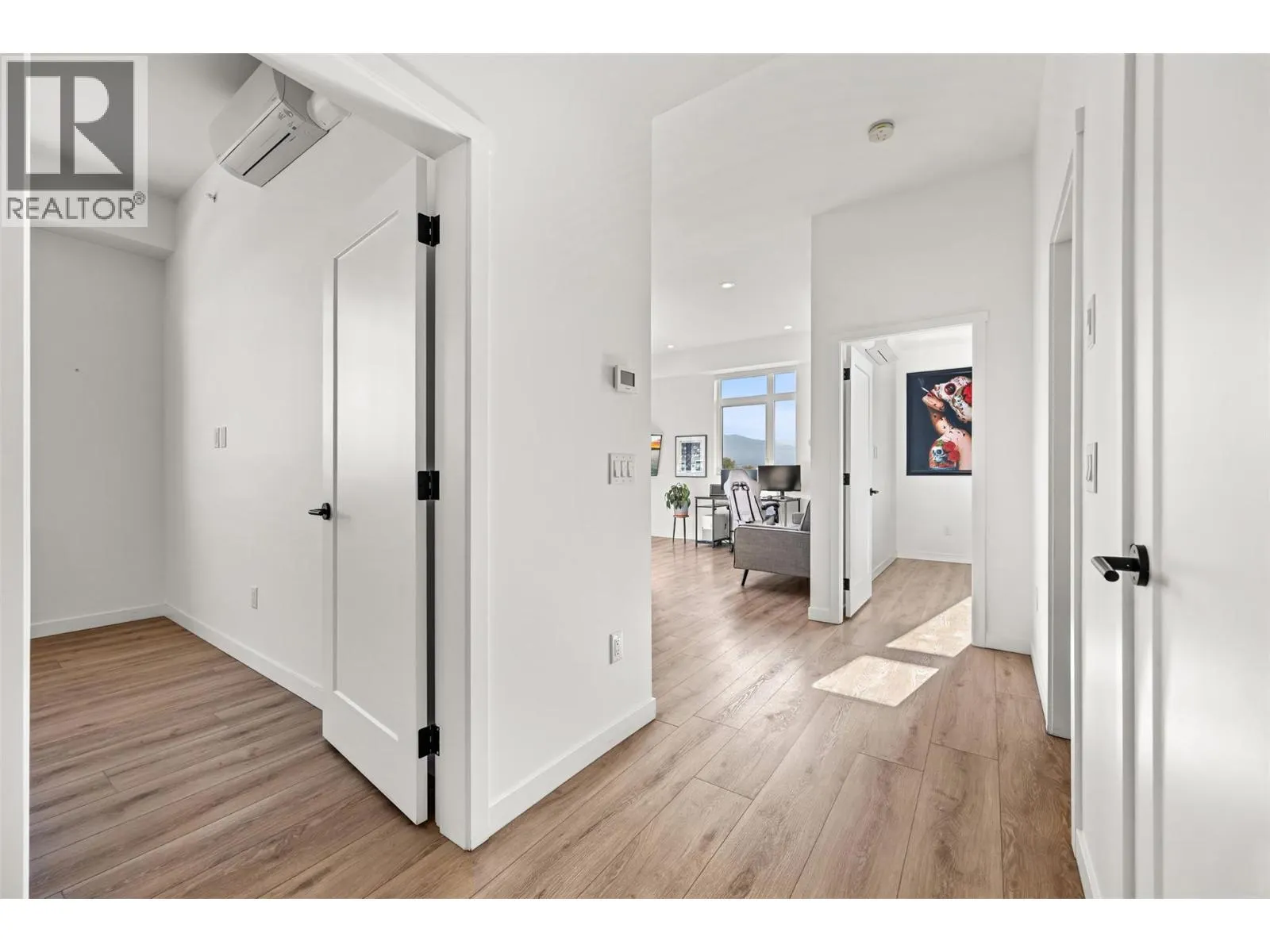 660 Cawston Avenue Unit# 604