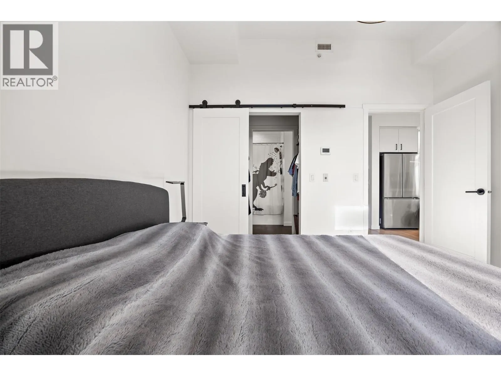660 Cawston Avenue Unit# 604