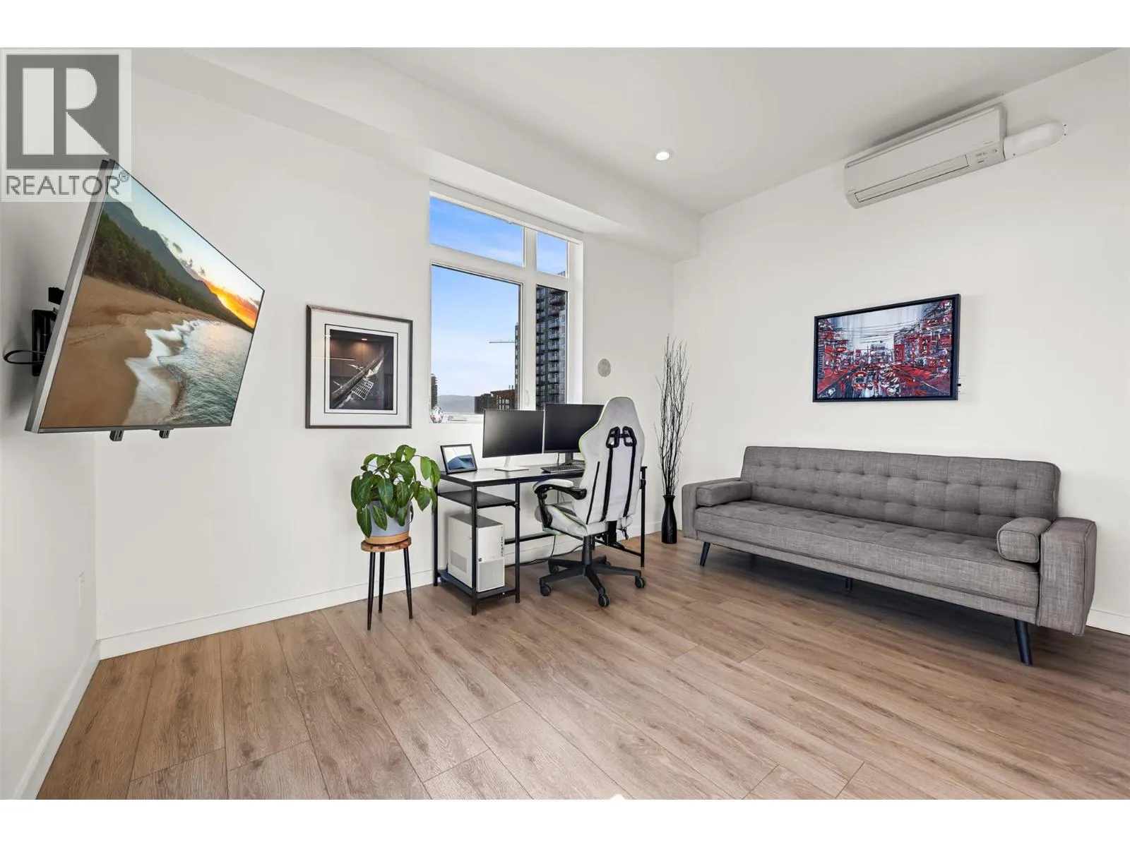 660 Cawston Avenue Unit# 604