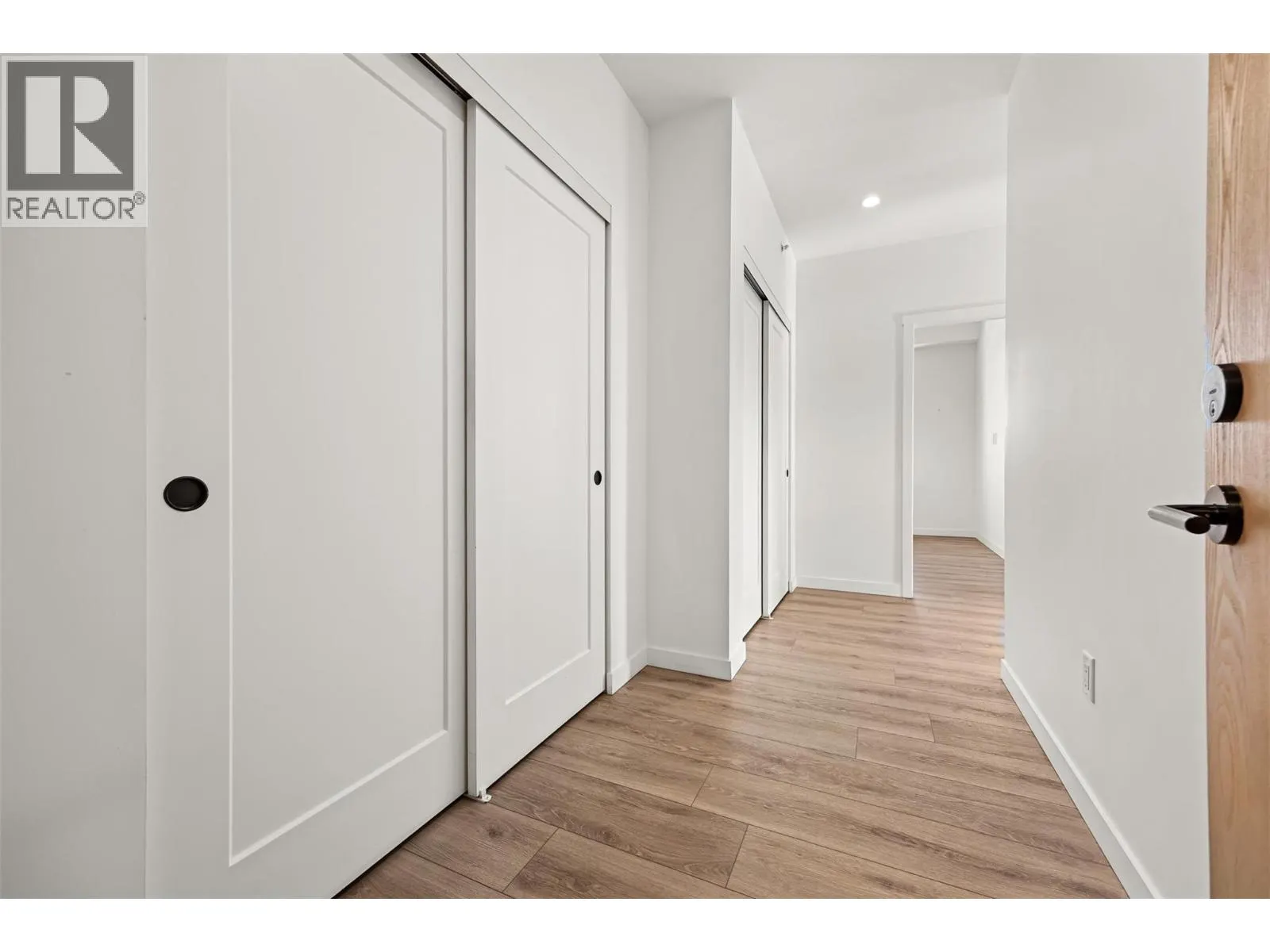 660 Cawston Avenue Unit# 604
