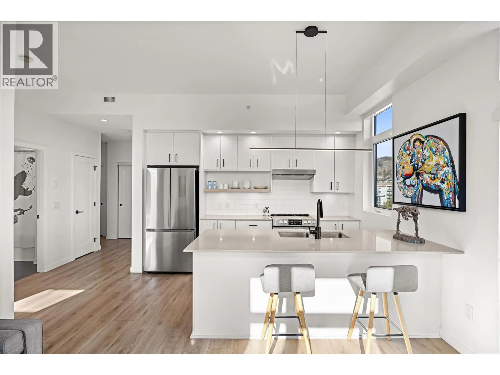 660 Cawston Avenue Unit# 604