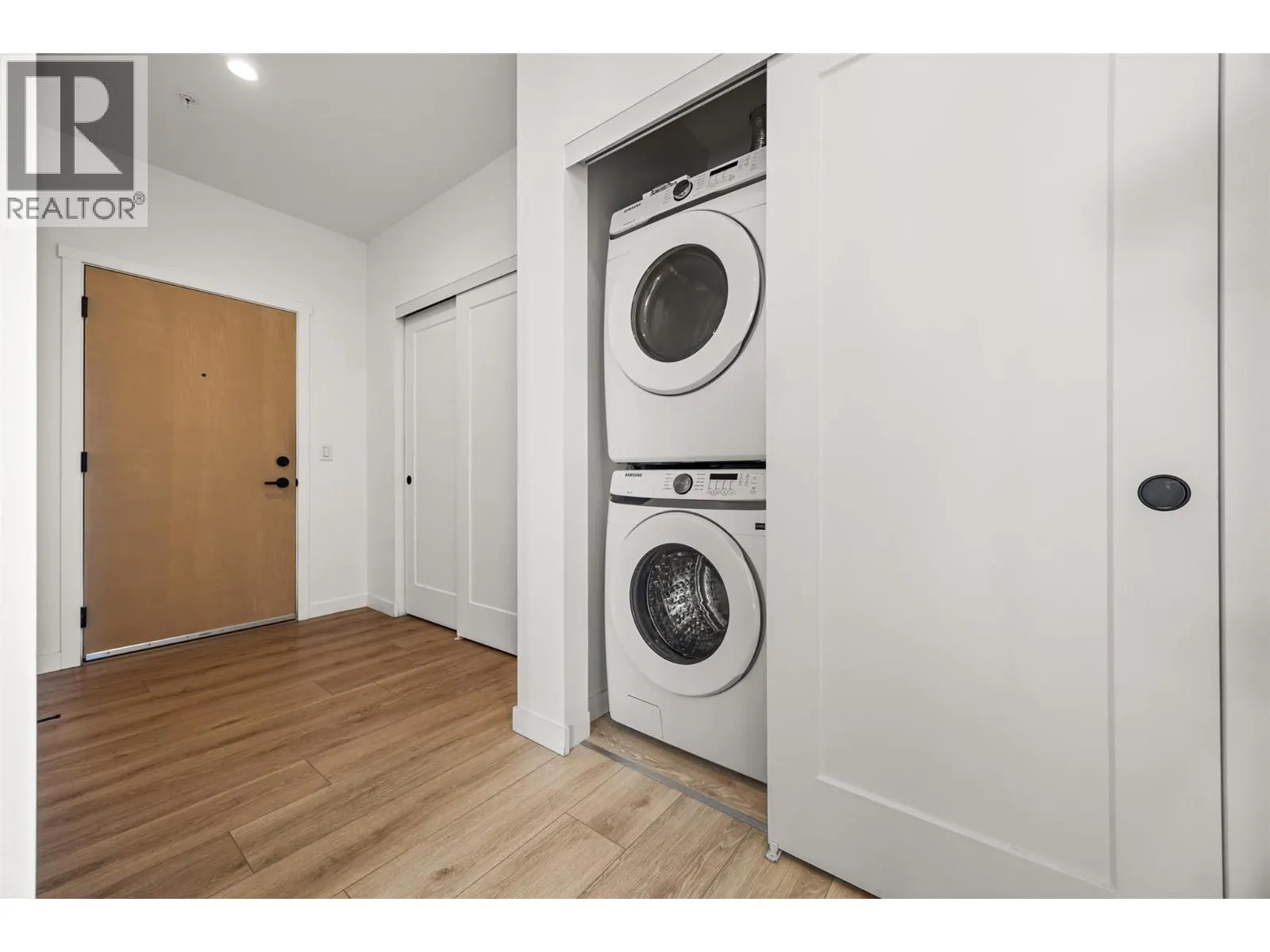 660 Cawston Avenue Unit# 604