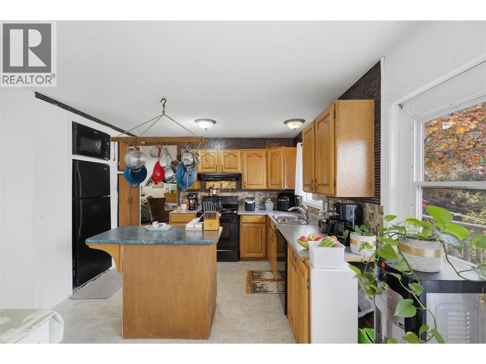 1237 Highridge Drive