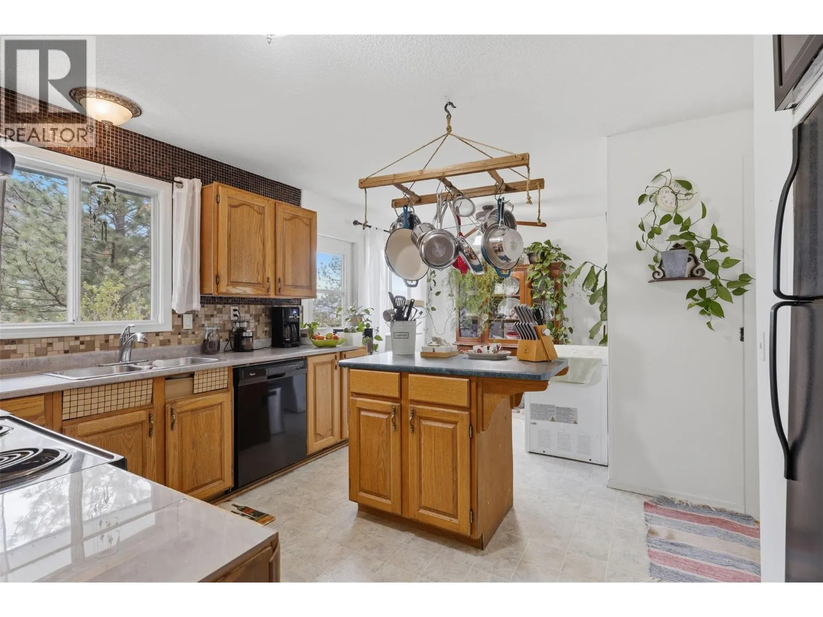 1237 Highridge Drive