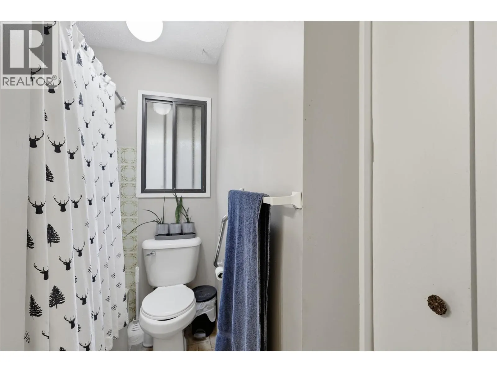 1155 HUGH ALLAN Drive Unit# 25