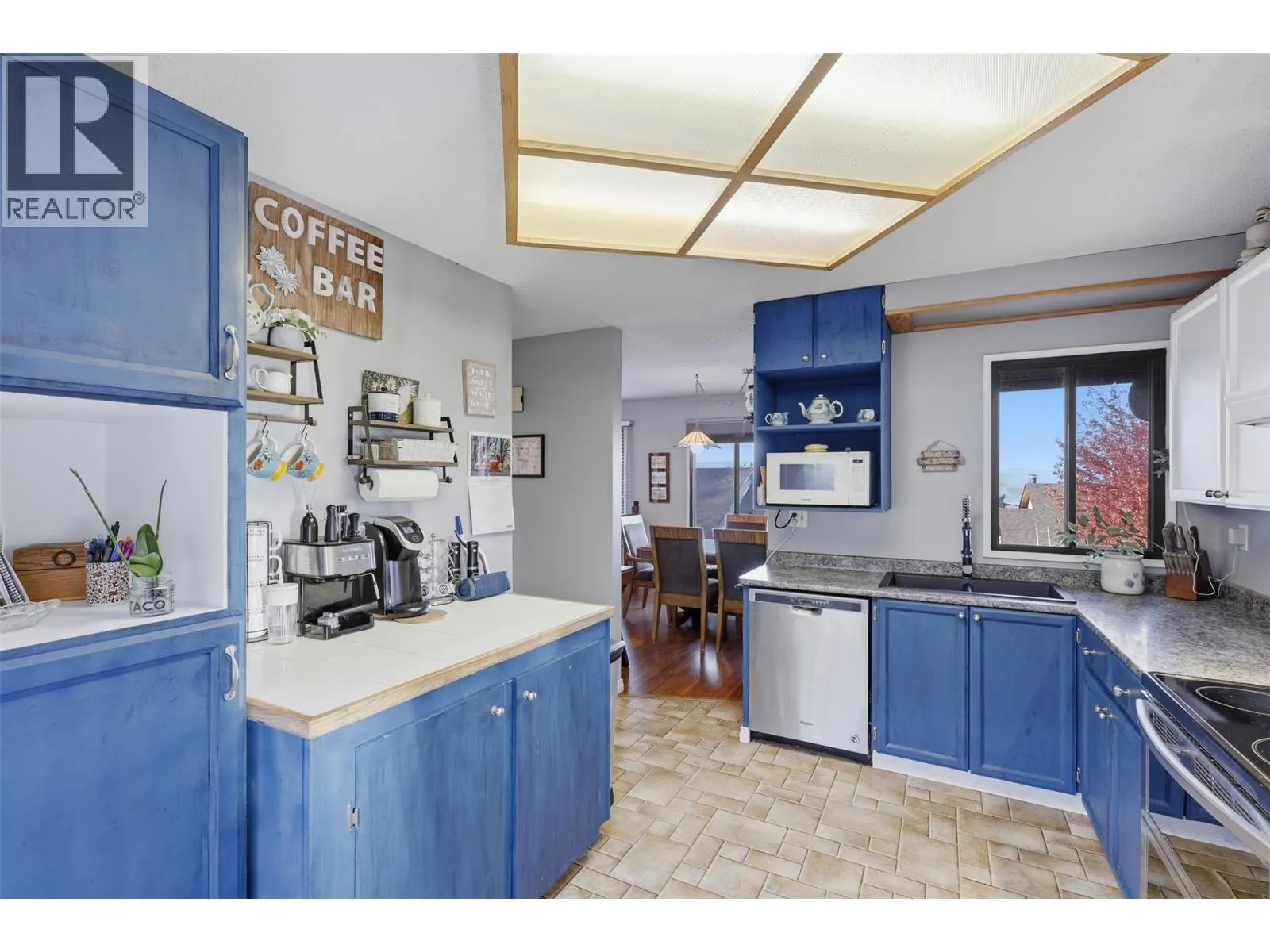 1155 HUGH ALLAN Drive Unit# 25