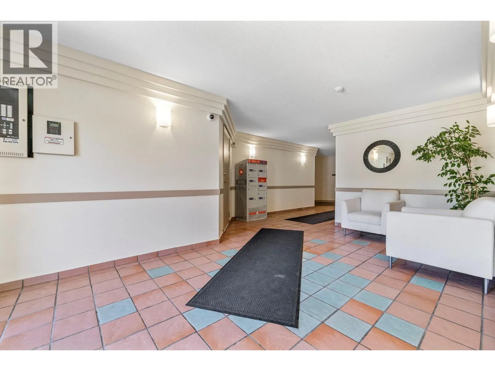 669 Houghton Road Unit# 306