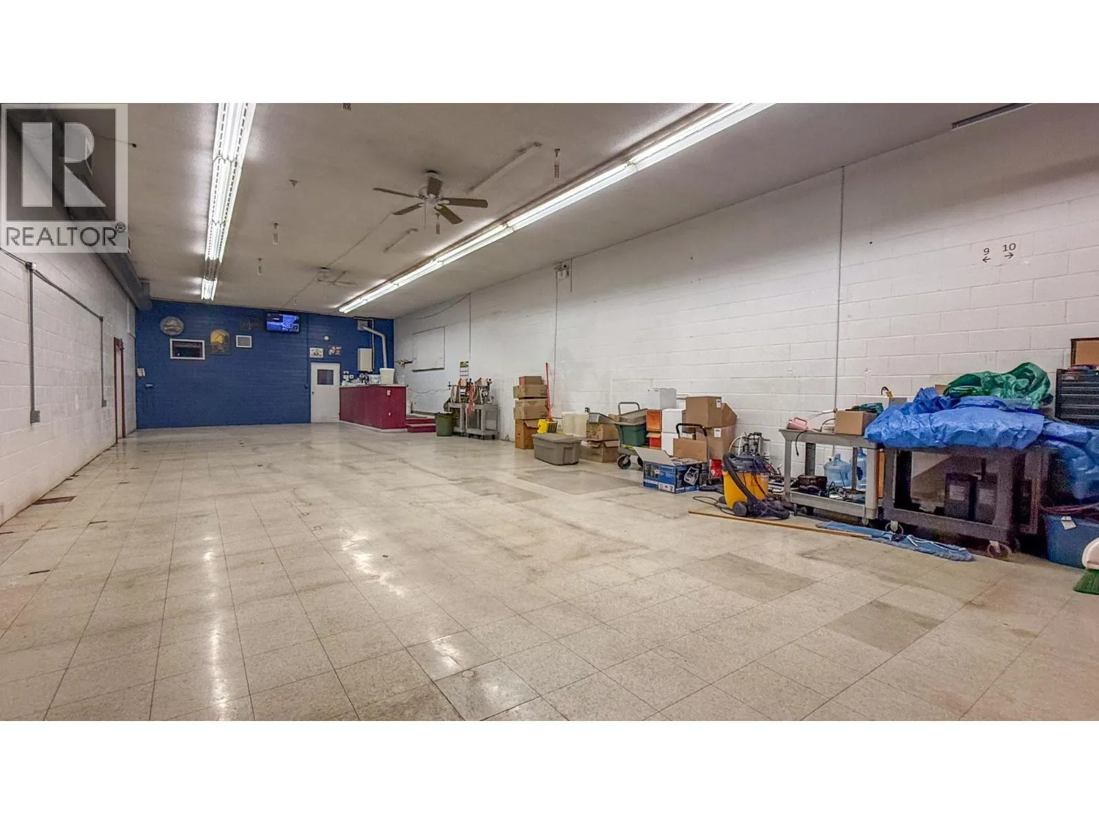 4313 25 Avenue Unit# 2A & 3A