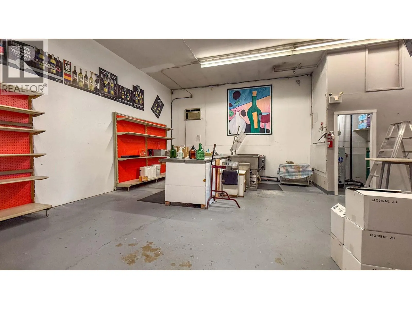 4313 25 Avenue Unit# 2A & 3A