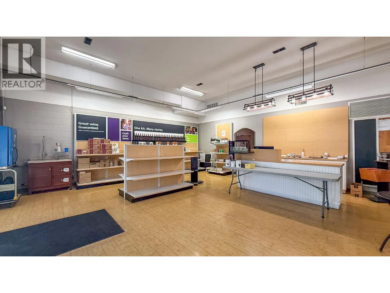 4313 25 Avenue Unit# 2A & 3A