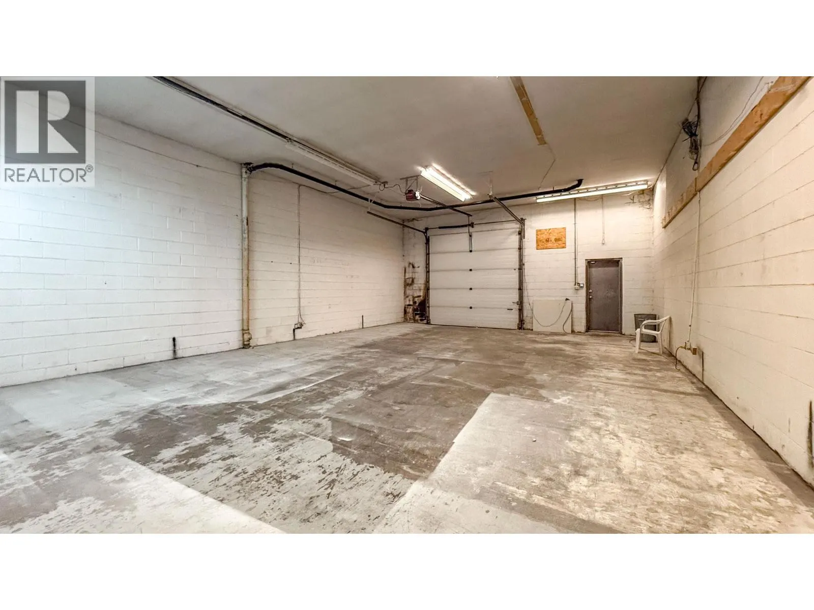 4313 25 Avenue Unit# 2A & 3A