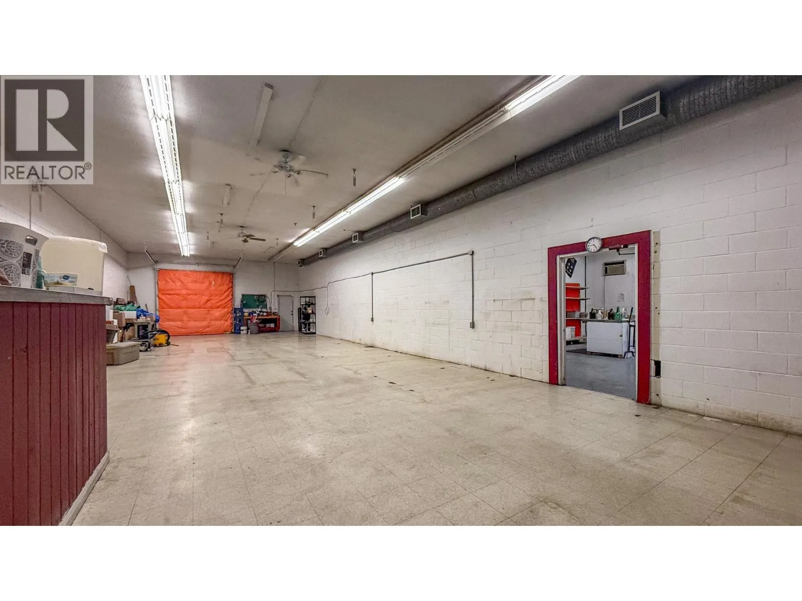 4313 25 Avenue Unit# 2A & 3A