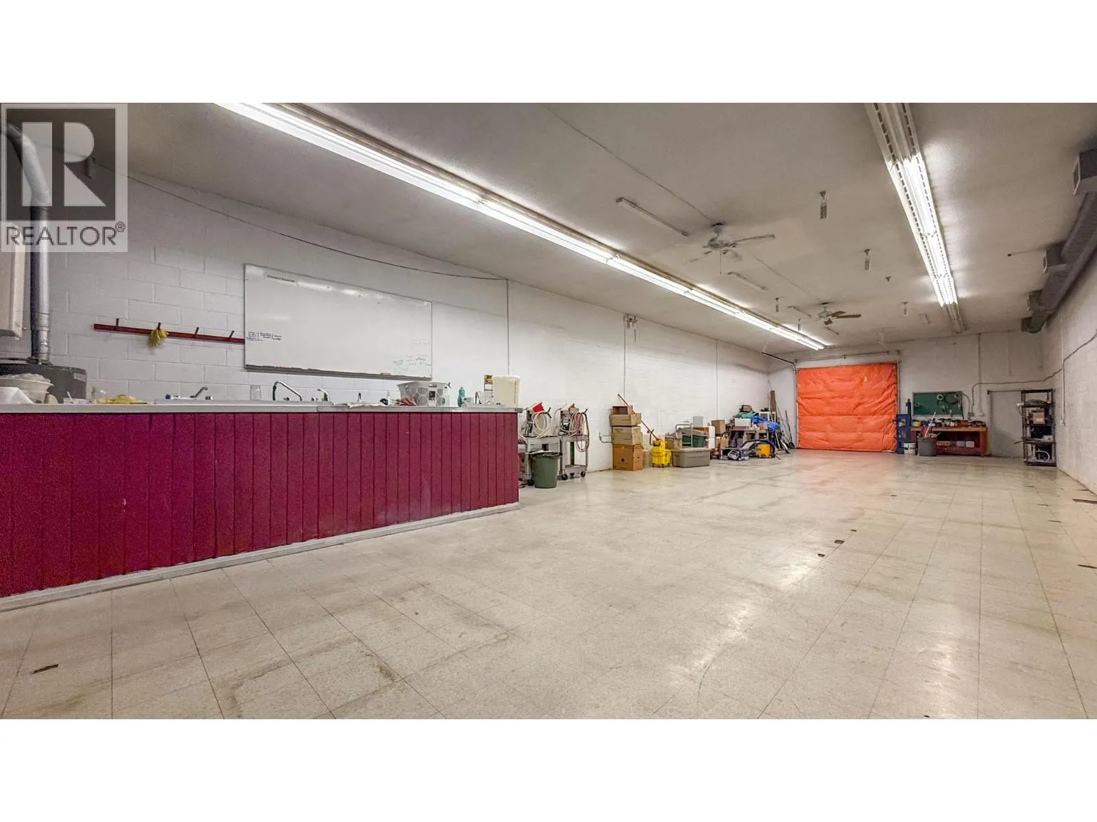 4313 25 Avenue Unit# 2A & 3A