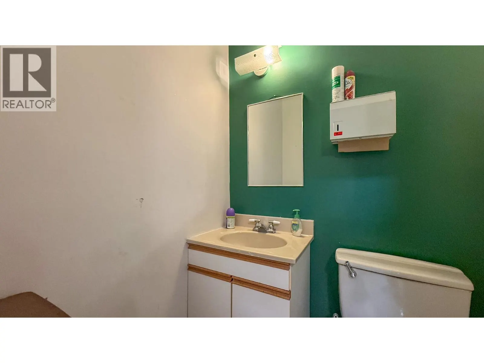 4313 25 Avenue Unit# 2A & 3A