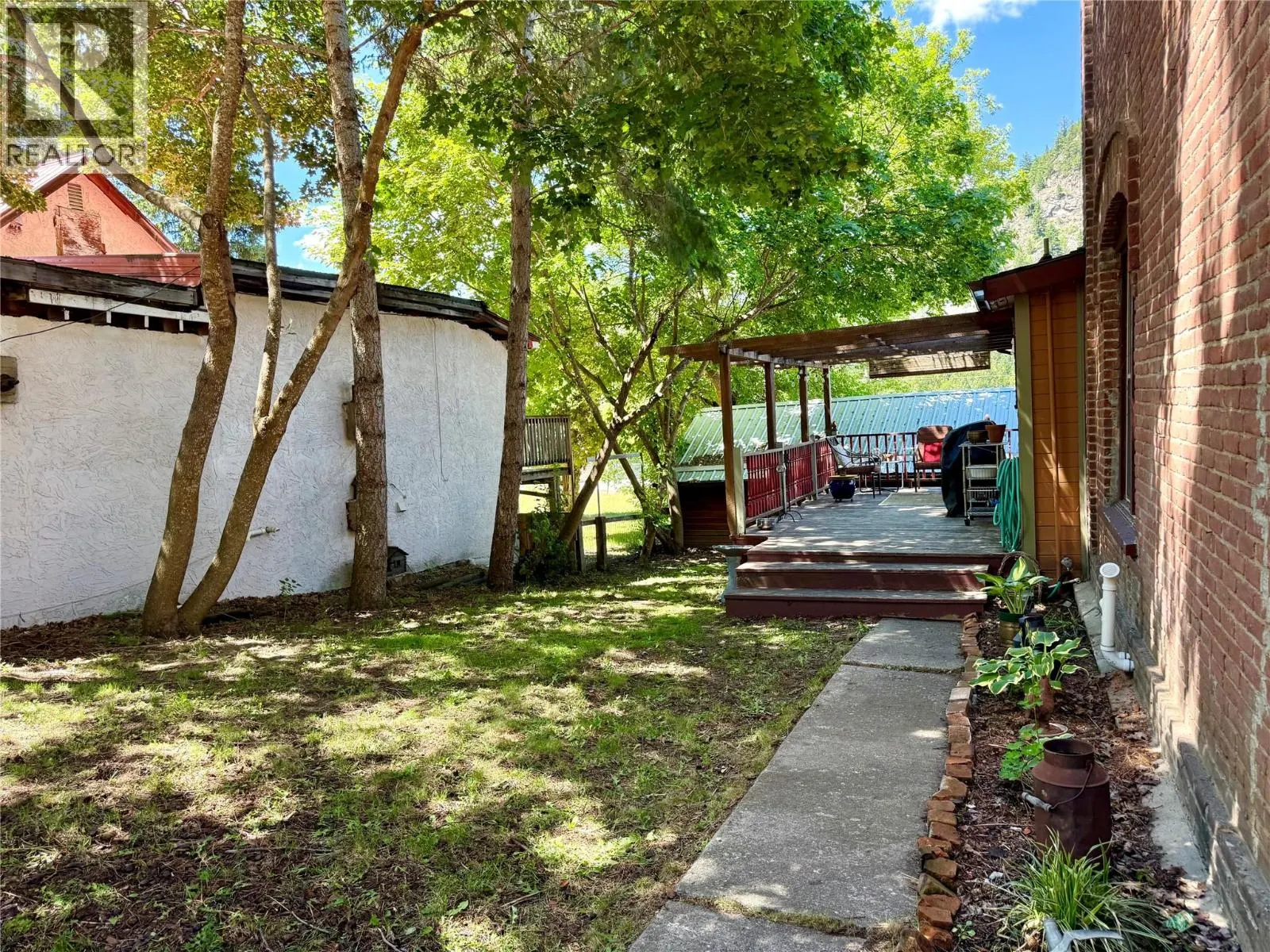 267 LONG LAKE Avenue