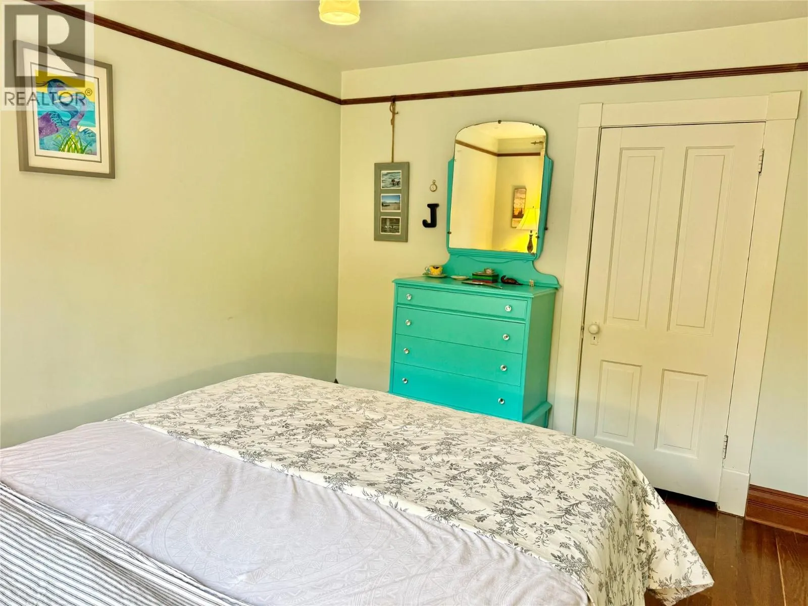 267 LONG LAKE Avenue