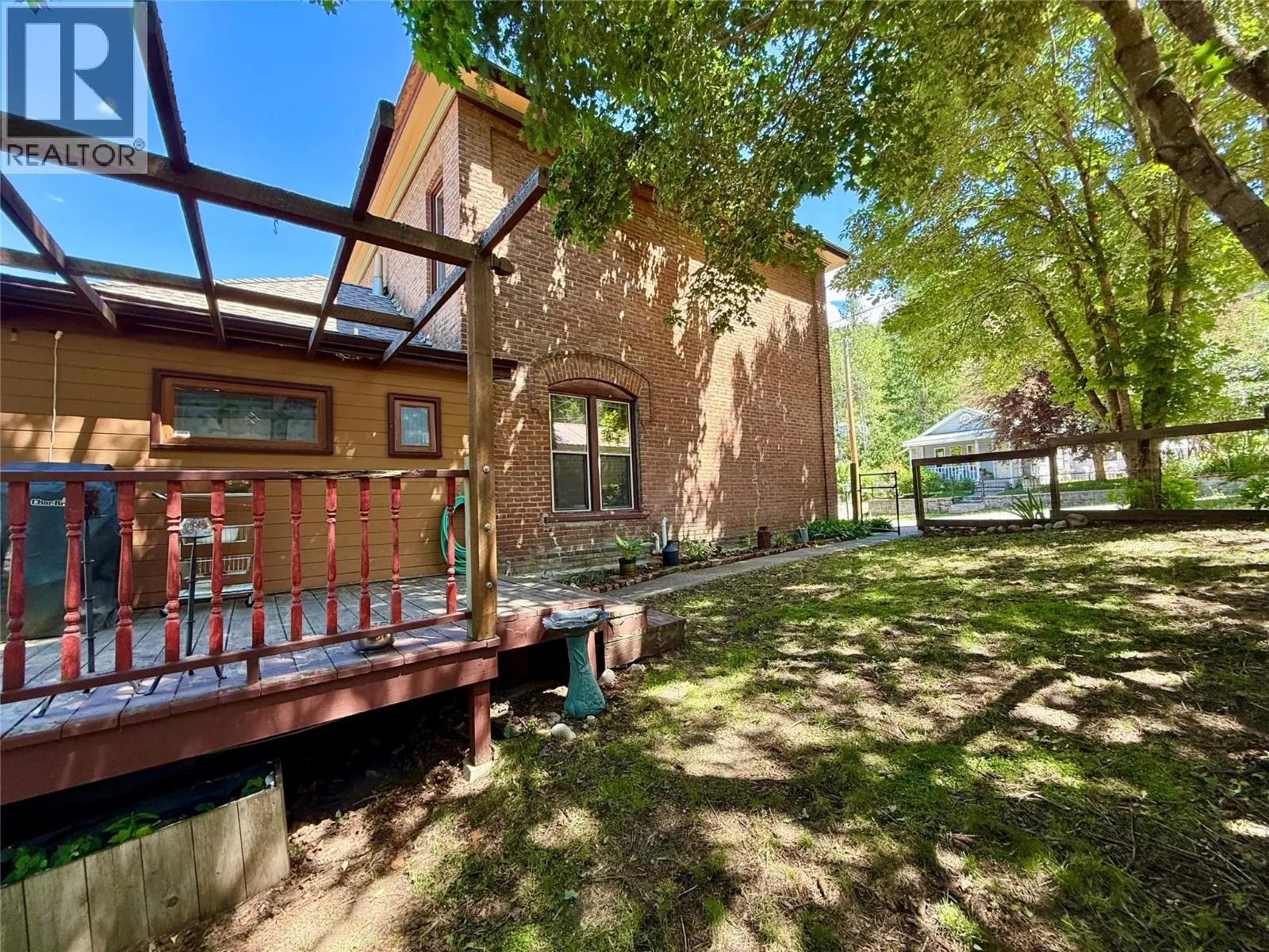 267 LONG LAKE Avenue