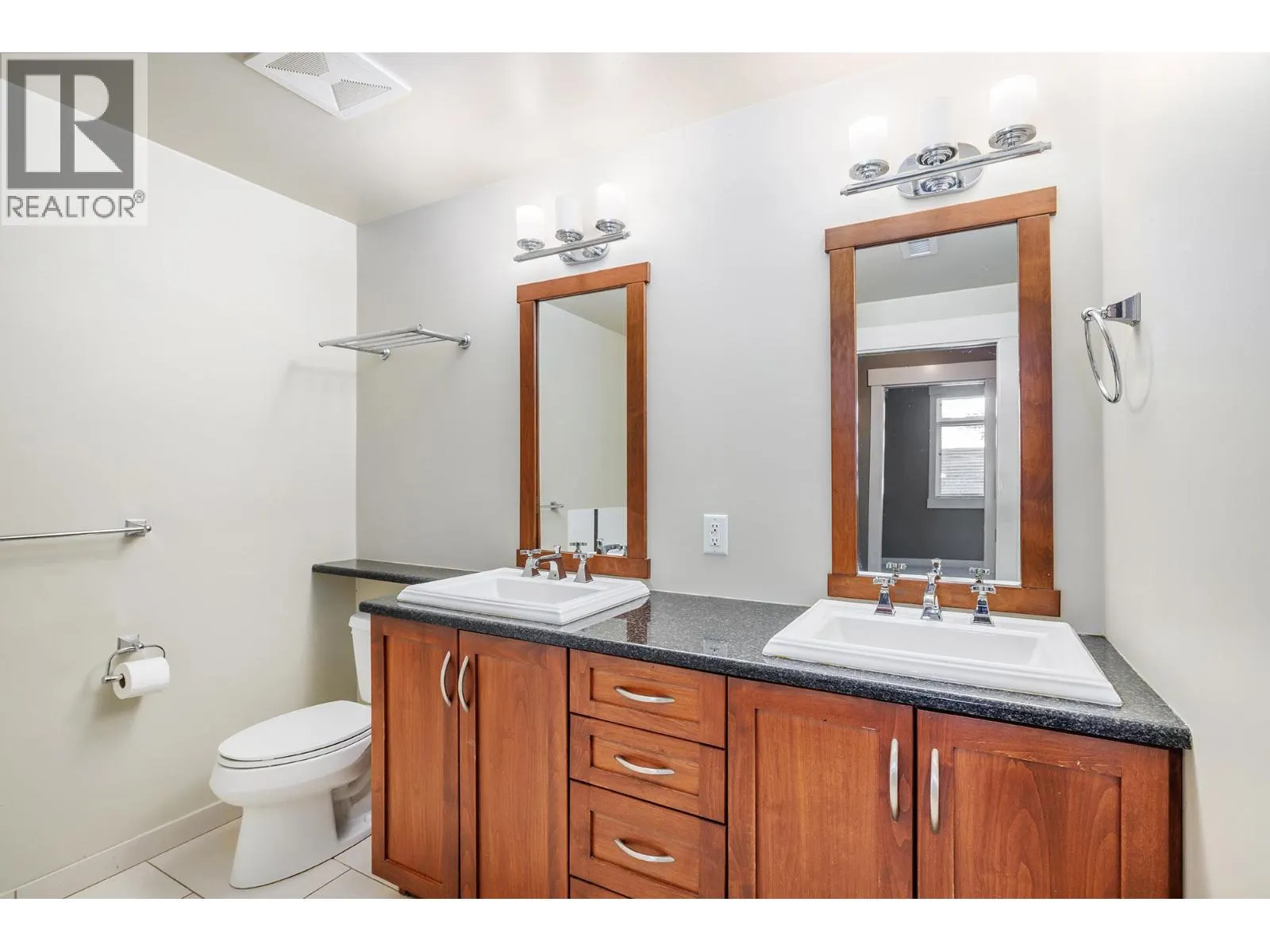 2901 Abbott Street Unit# 103