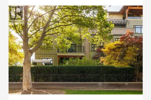 2901 Abbott Street Unit# 103