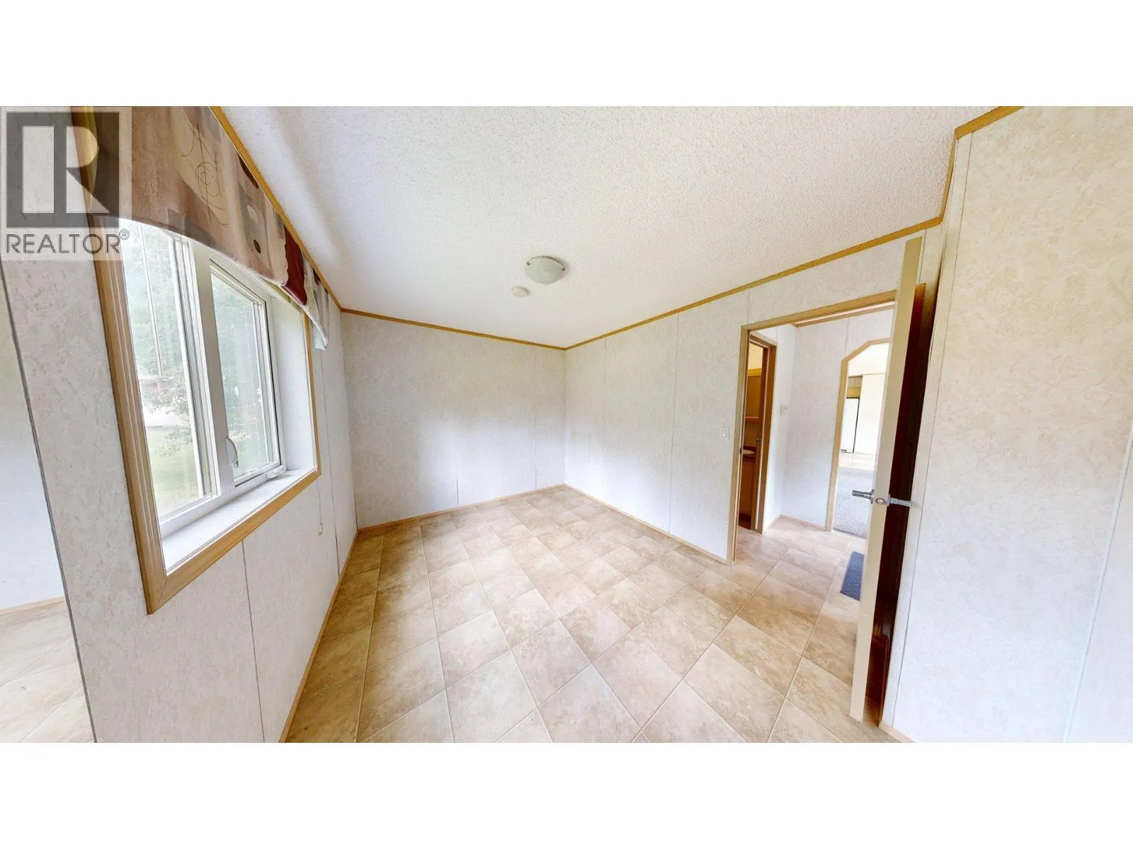 1245 Horse Creek Road S Unit# 4