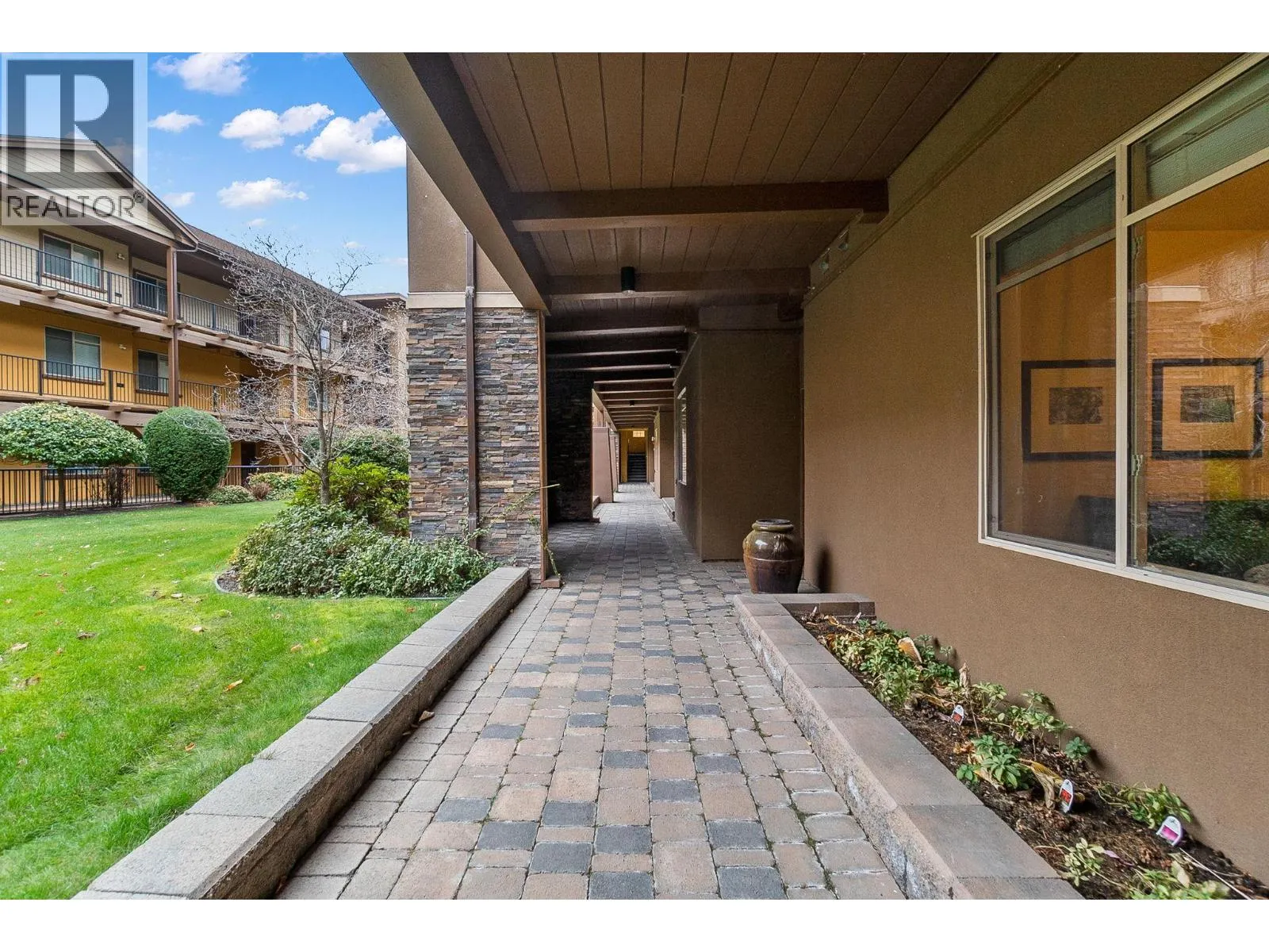 4026 Pritchard Drive N Unit# 6104