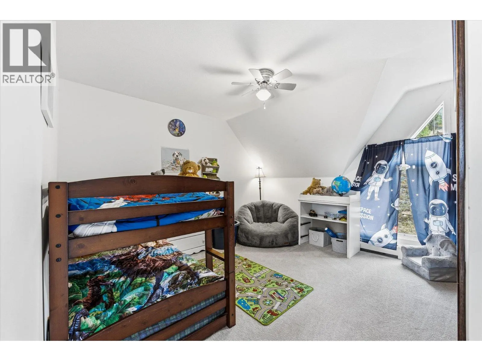 1957 Huckleberry Road
