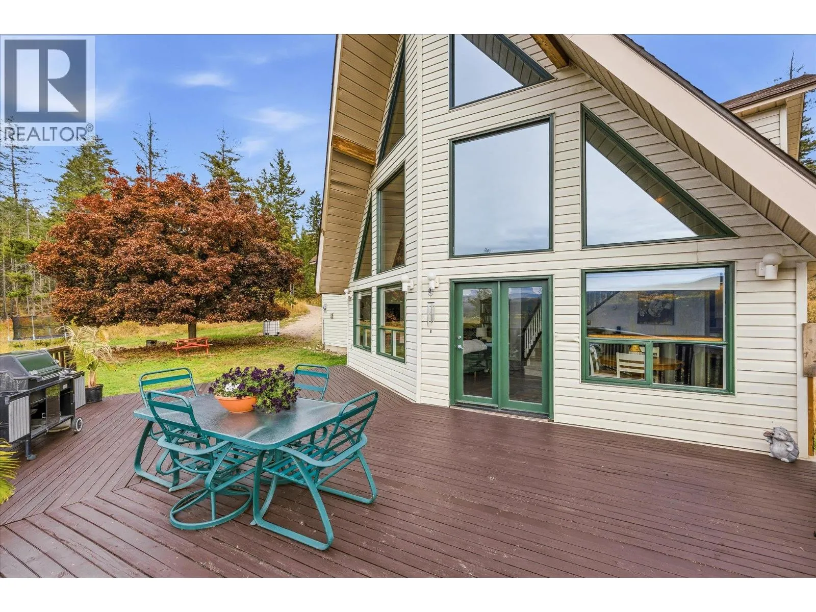 1957 Huckleberry Road