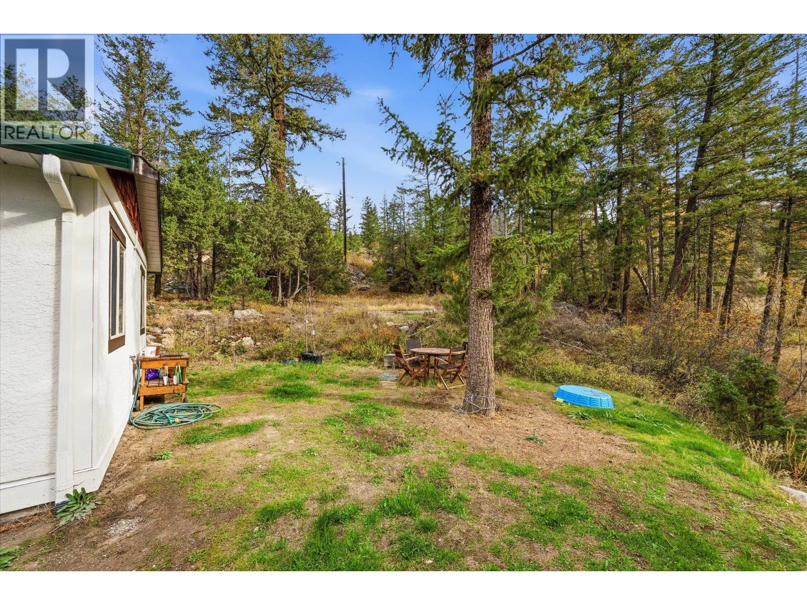 1957 Huckleberry Road