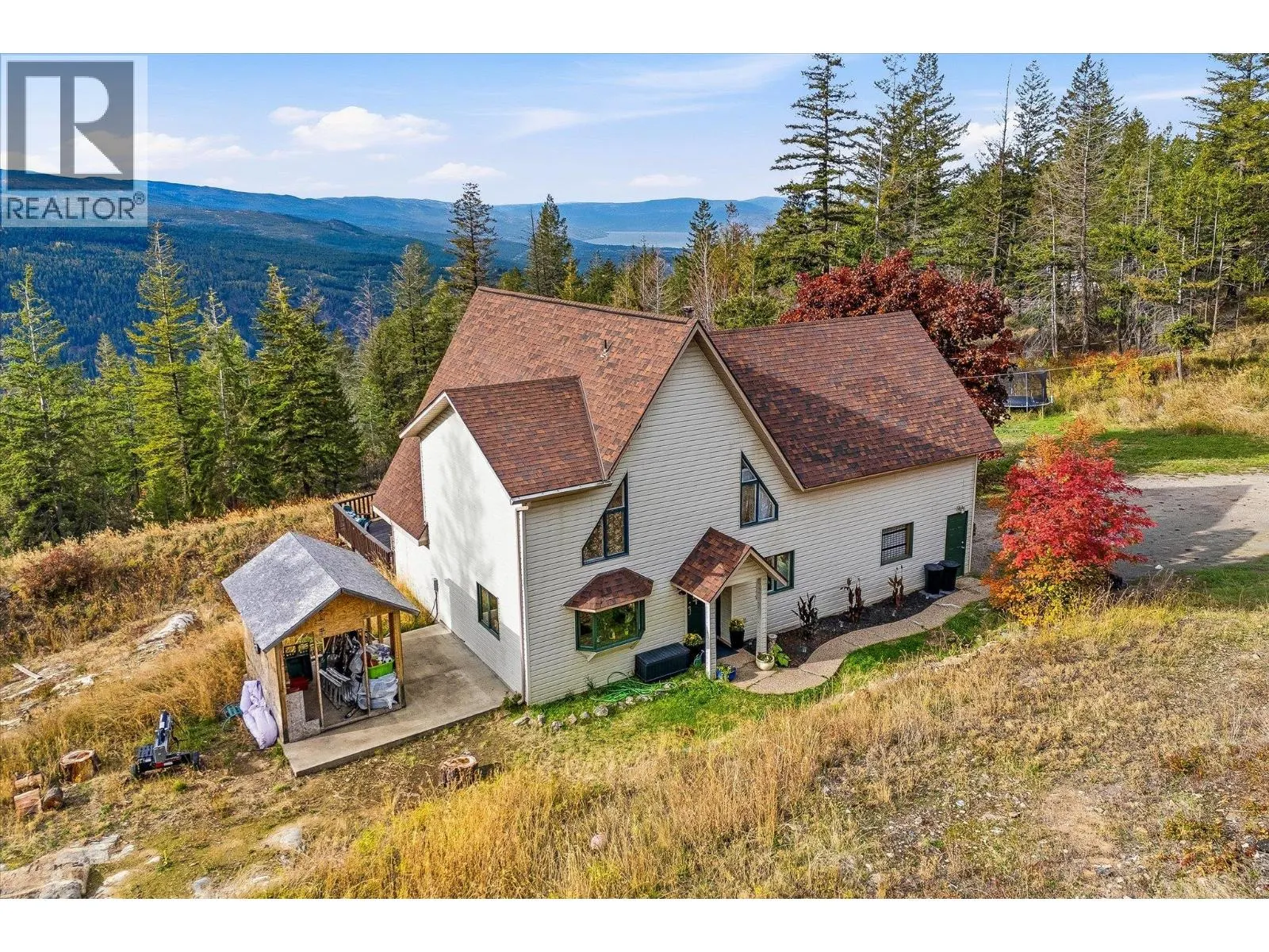 1957 Huckleberry Road